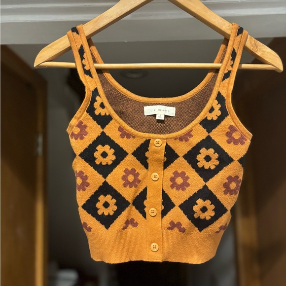 Super adorable LA hearts crop sweater top - Picture 5 of 5